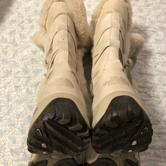 The Northface Winter boots - Picture 4 of 9